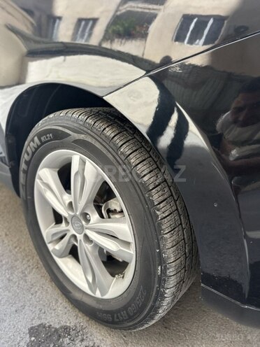 Hyundai ix35-8