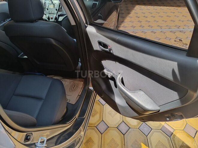 Hyundai i30-10