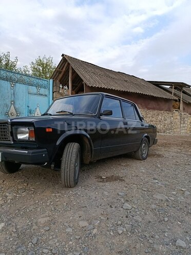 LADA (VAZ) 2107-2