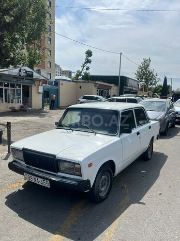 LADA (VAZ) 2107-5