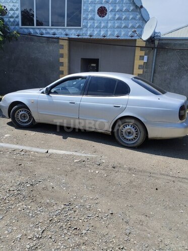 Daewoo Leganza-6