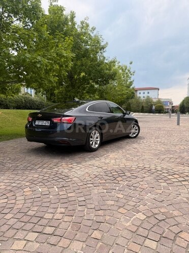 Chevrolet Malibu-5