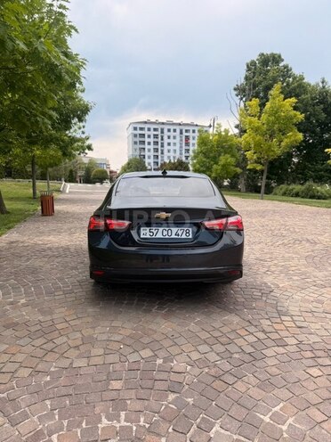 Chevrolet Malibu-4