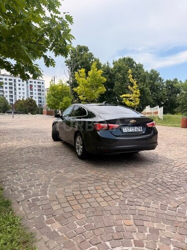 Chevrolet Malibu-6