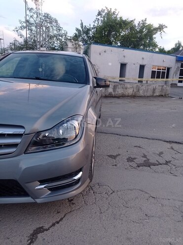 Mercedes C 250-2