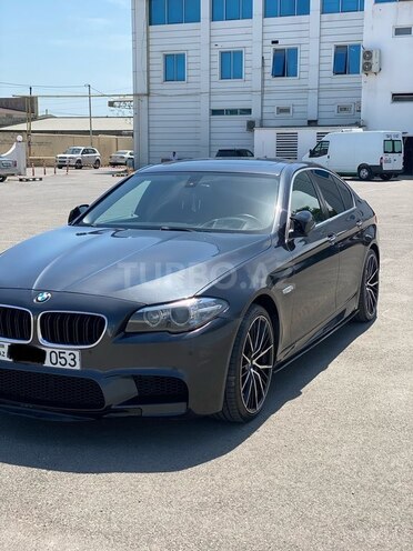 BMW 528-9