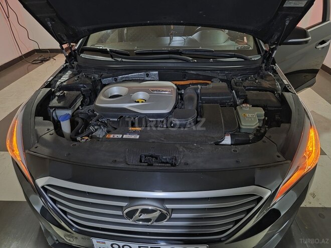 Hyundai Sonata-18