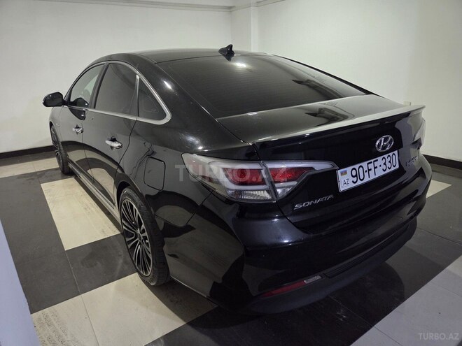 Hyundai Sonata-7
