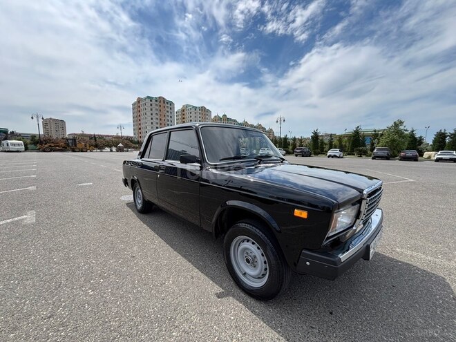 LADA (VAZ) 2107-3