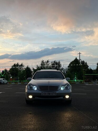 Mercedes C 240-3