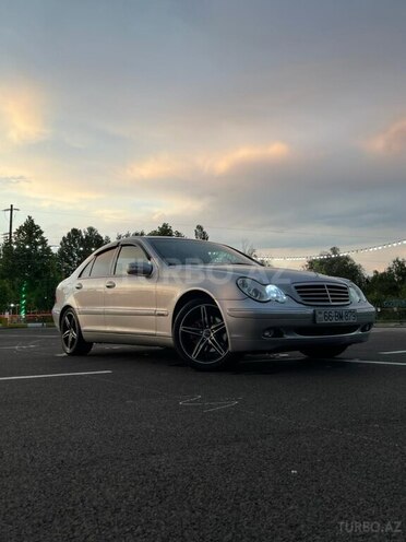 Mercedes C 240-1
