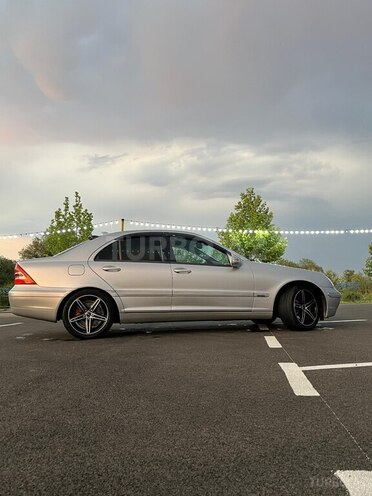 Mercedes C 240-6