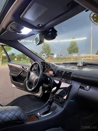 Mercedes C 240-10