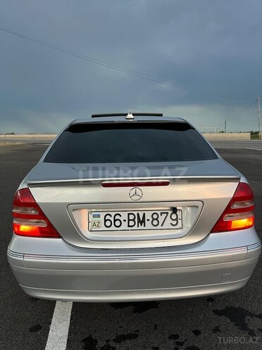 Mercedes C 240-12