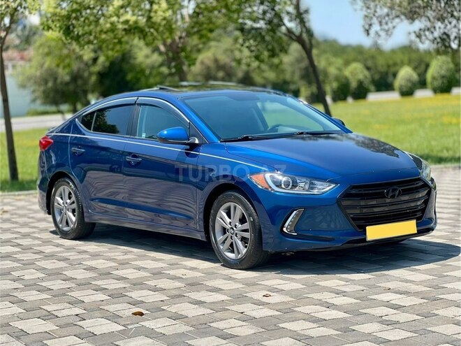 Hyundai Elantra-2