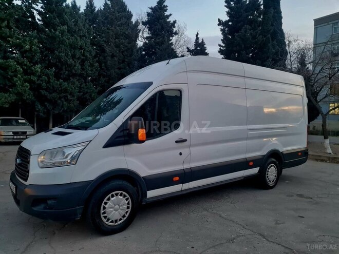 Ford Transit-2