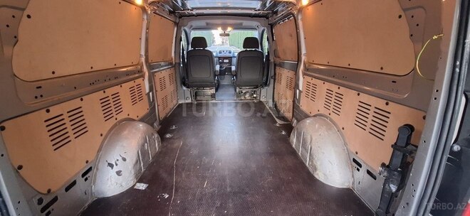 Mercedes Vito 113 CDI-5