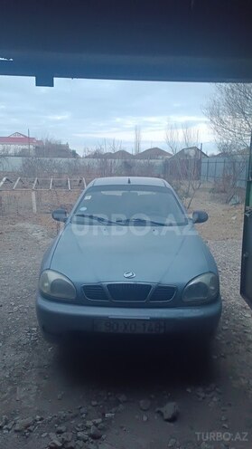 Daewoo Lanos-1