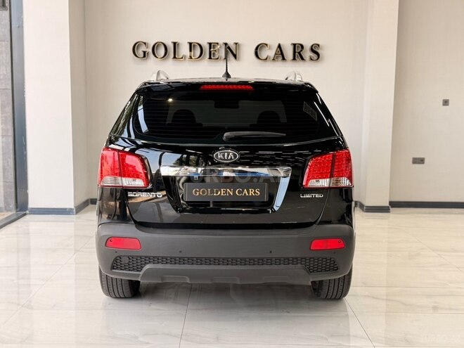 Kia Sorento-8