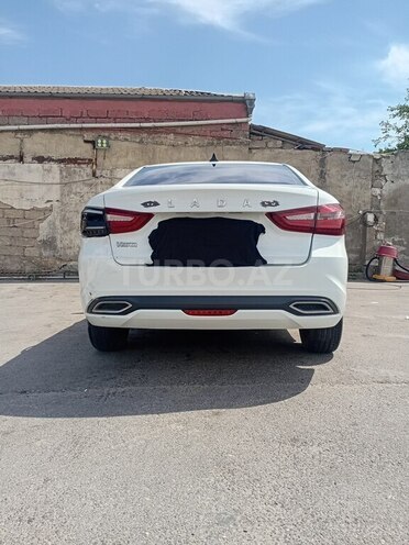 LADA (VAZ) Vesta-4