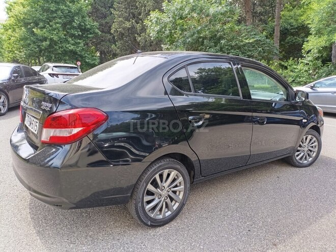 Mitsubishi Mirage-3