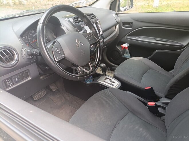 Mitsubishi Mirage-7