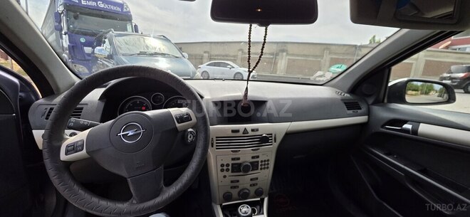Opel Astra-8