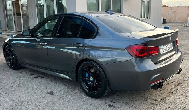 BMW 320-12