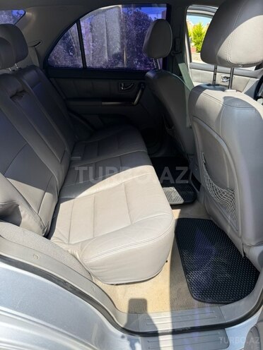 Kia Sorento-9