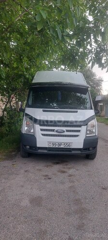 Ford Transit-1