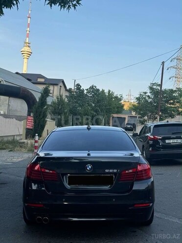 BMW 528-2