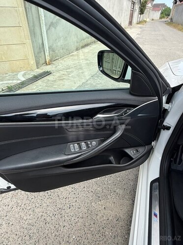 BMW 520d-8