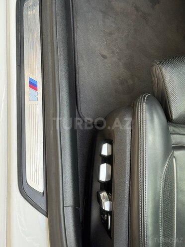 BMW 520d-13