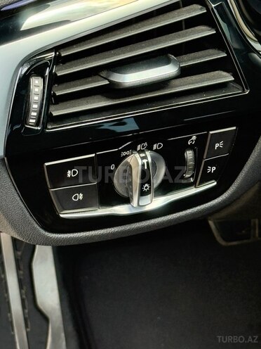 BMW 520d-14