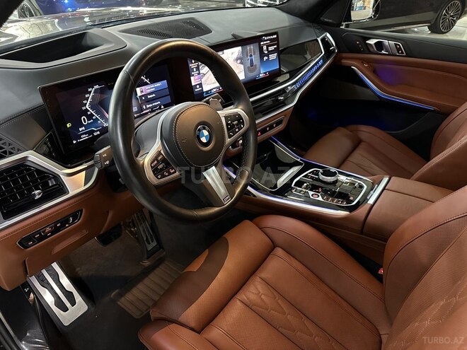 BMW X7-7