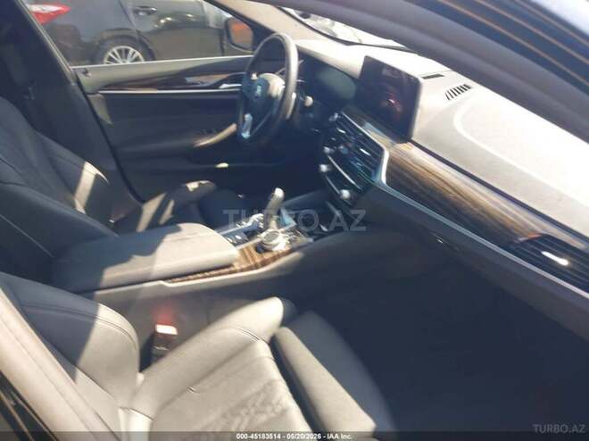 BMW 530-8