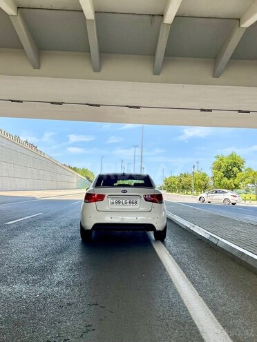 Kia Cerato-3