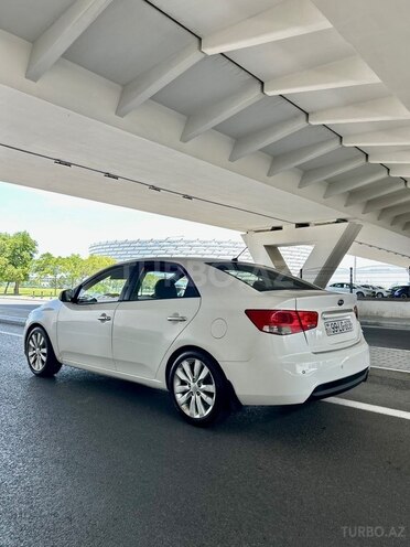 Kia Cerato-6
