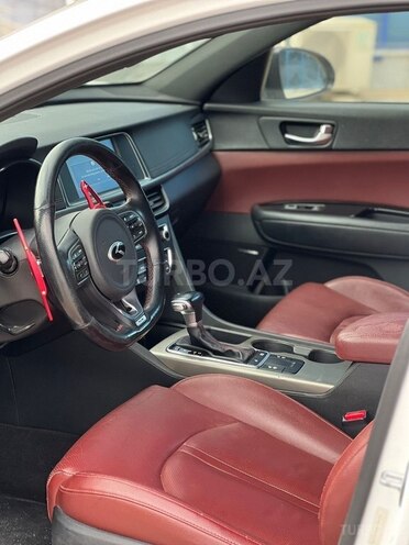 Kia Optima-5