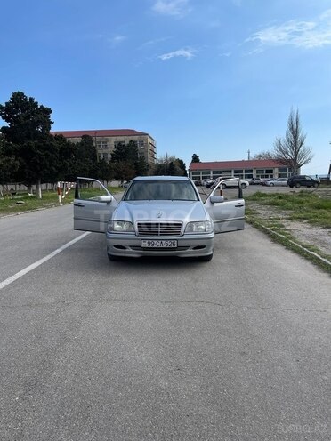 Mercedes C 180-1