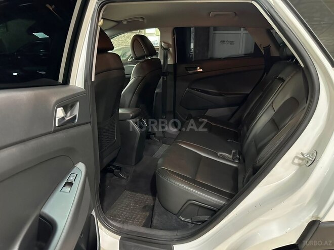 Hyundai Tucson-14