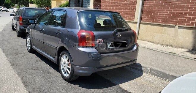 Toyota Corolla-11