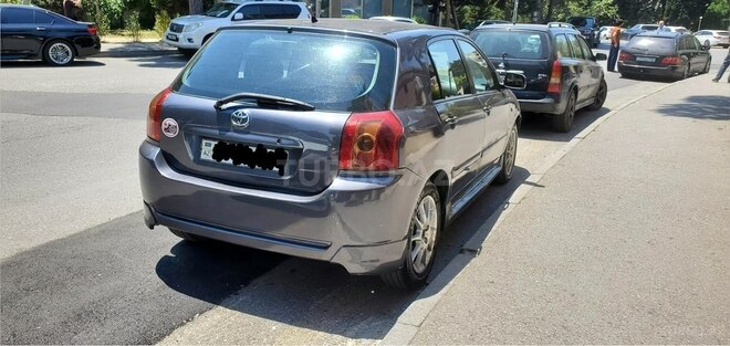 Toyota Corolla-10