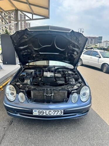 Mercedes E 200-7