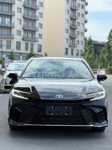 Toyota Camry-1