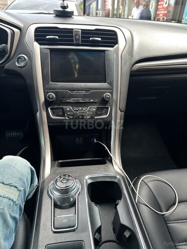 Ford Fusion (North America)-11