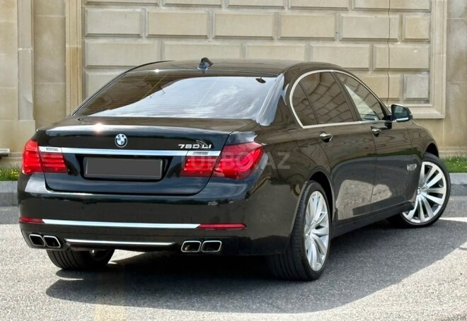 BMW 760-9