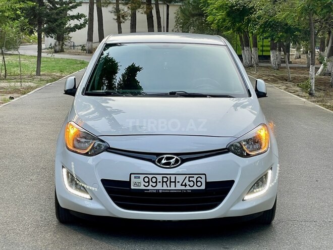 Hyundai i20-5