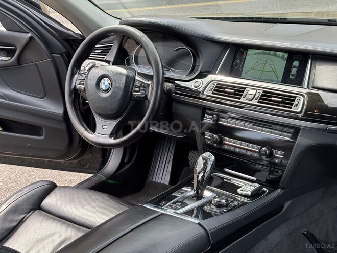 BMW 760-19