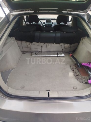 Toyota Prius-11